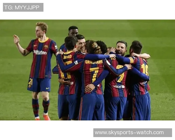 国王杯波尔图逆转里昂帽子戏法引发争议判罚全场沸腾