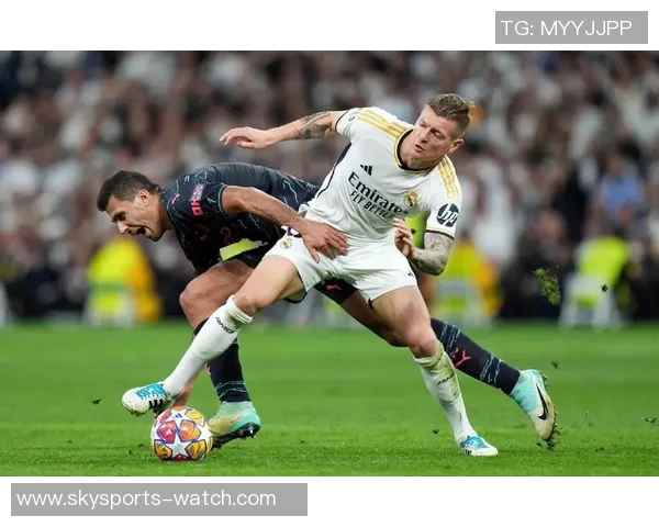 德甲激战曼城逆转莱比锡帽子戏法引爆全场战术分析与精彩瞬间回顾